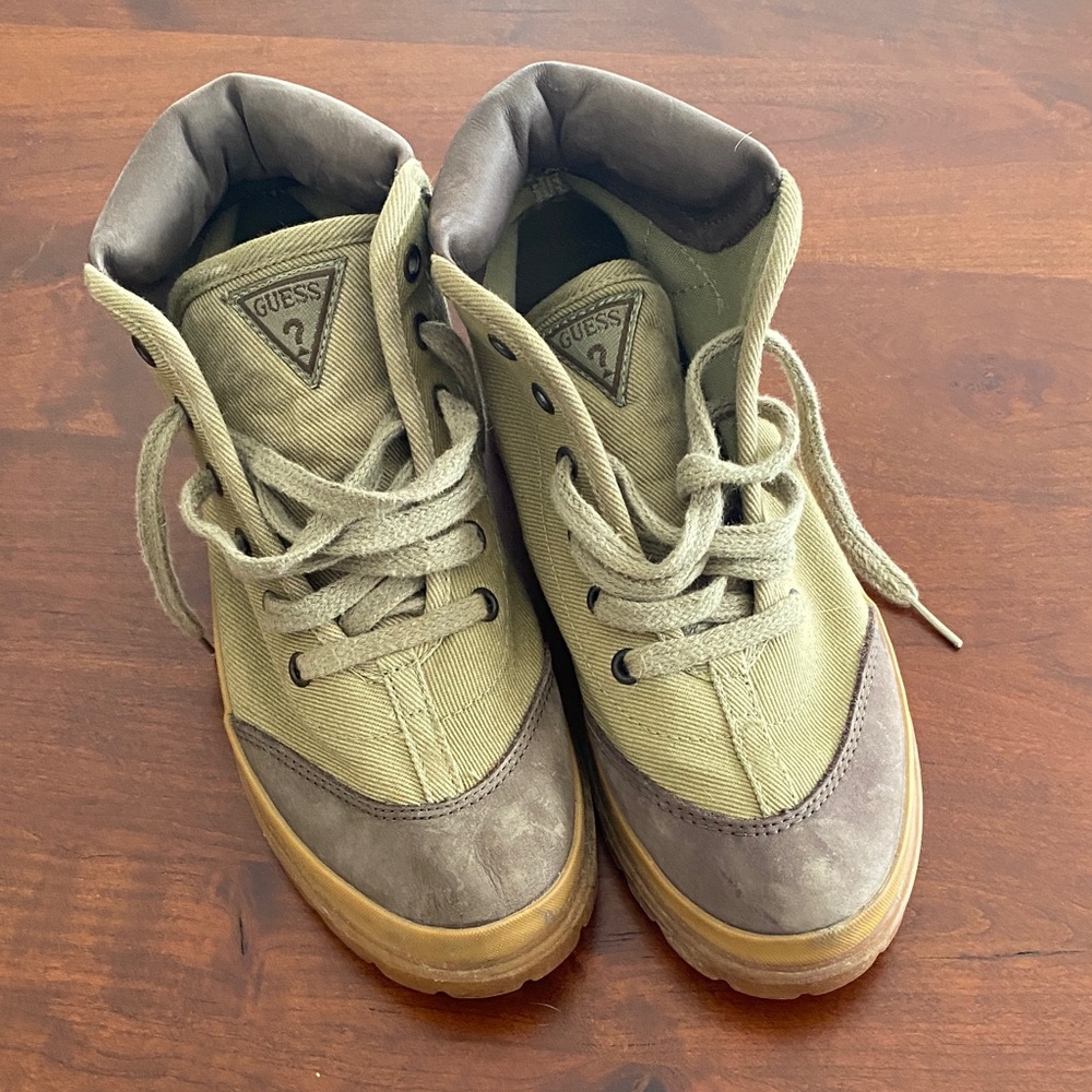 VINTAGE 2001 Guess Dakota II Utility Sneakers Moss Green W/ Box Y2K Rare - 7.5 - Picture 5 of 9
